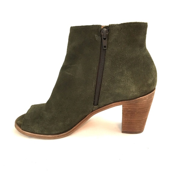 Rowen Green Ankle Boots with Fringe - Picture 8 of 8